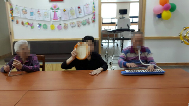 꾸미기_KakaoTalk_20160513_180610121.jpg