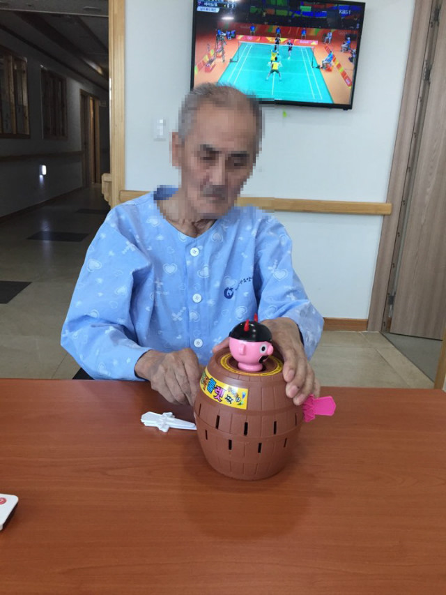 꾸미기_황경식어르신1.jpg