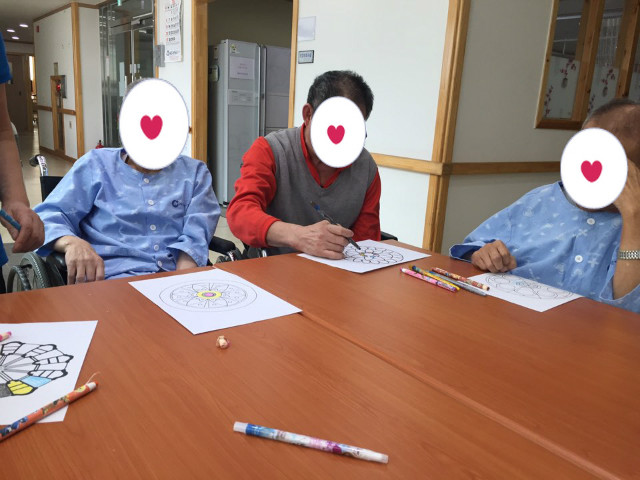 꾸미기_색칠하기8.jpg