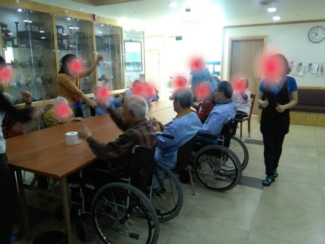 꾸미기_11-15....jpg