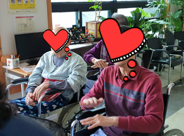 KakaoTalk_20200420_174227480_03.jpg