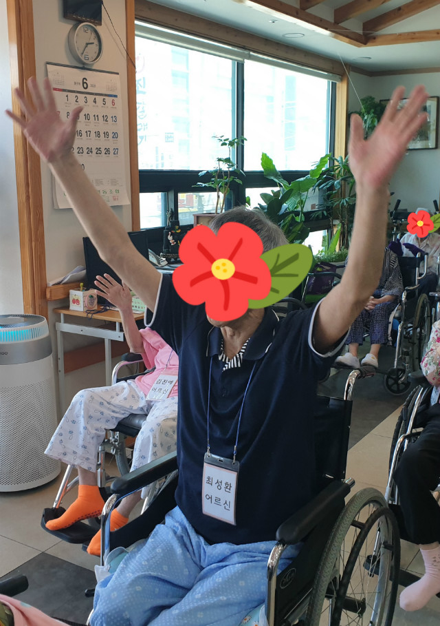 KakaoTalk_20200622_155321763_01.jpg